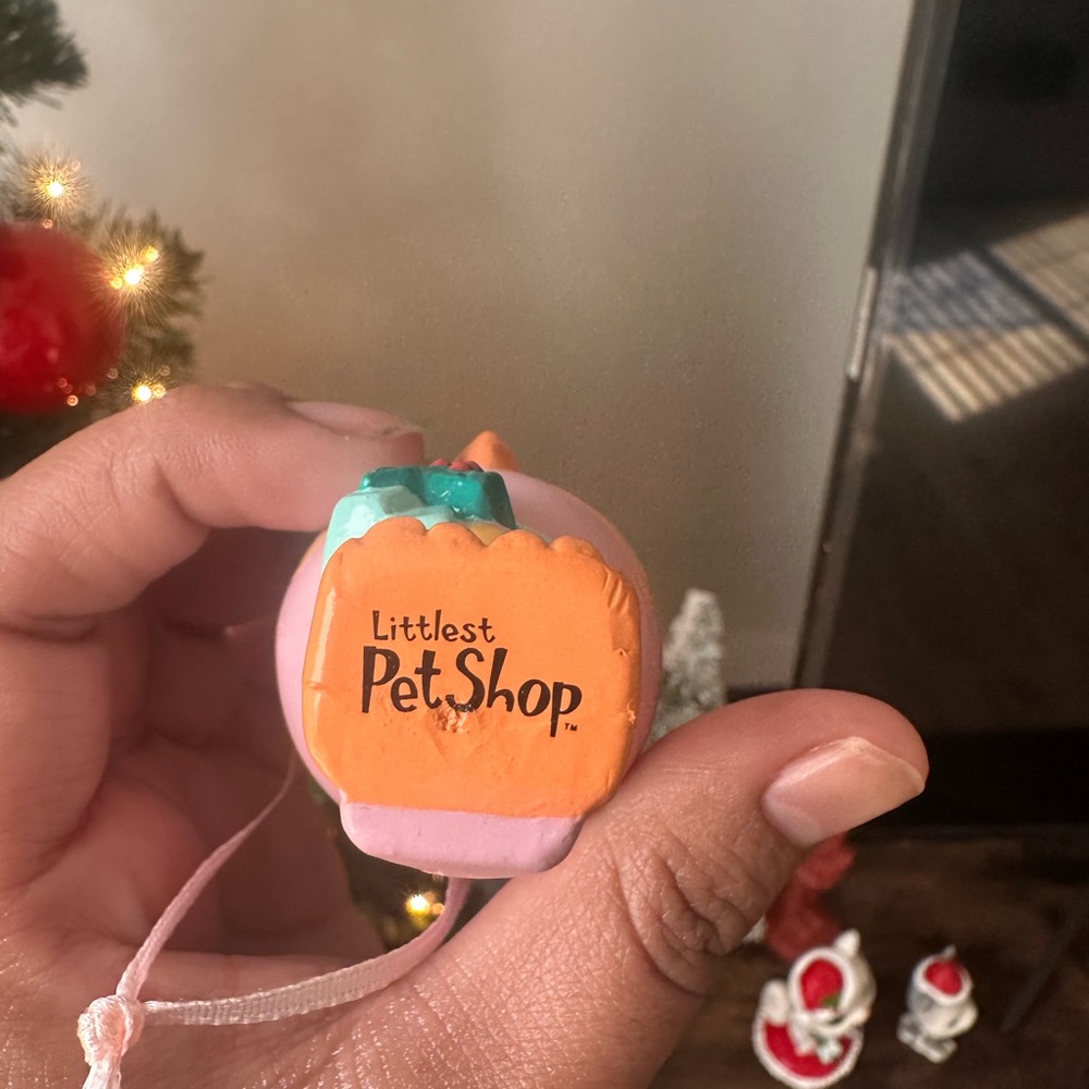 Littlest Pet Shop Colorful Birdie Ornament for Pets - Picture 3 of 4